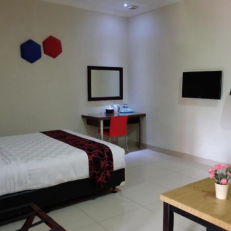 Atlantic Hotel Ambon Bagian luar foto