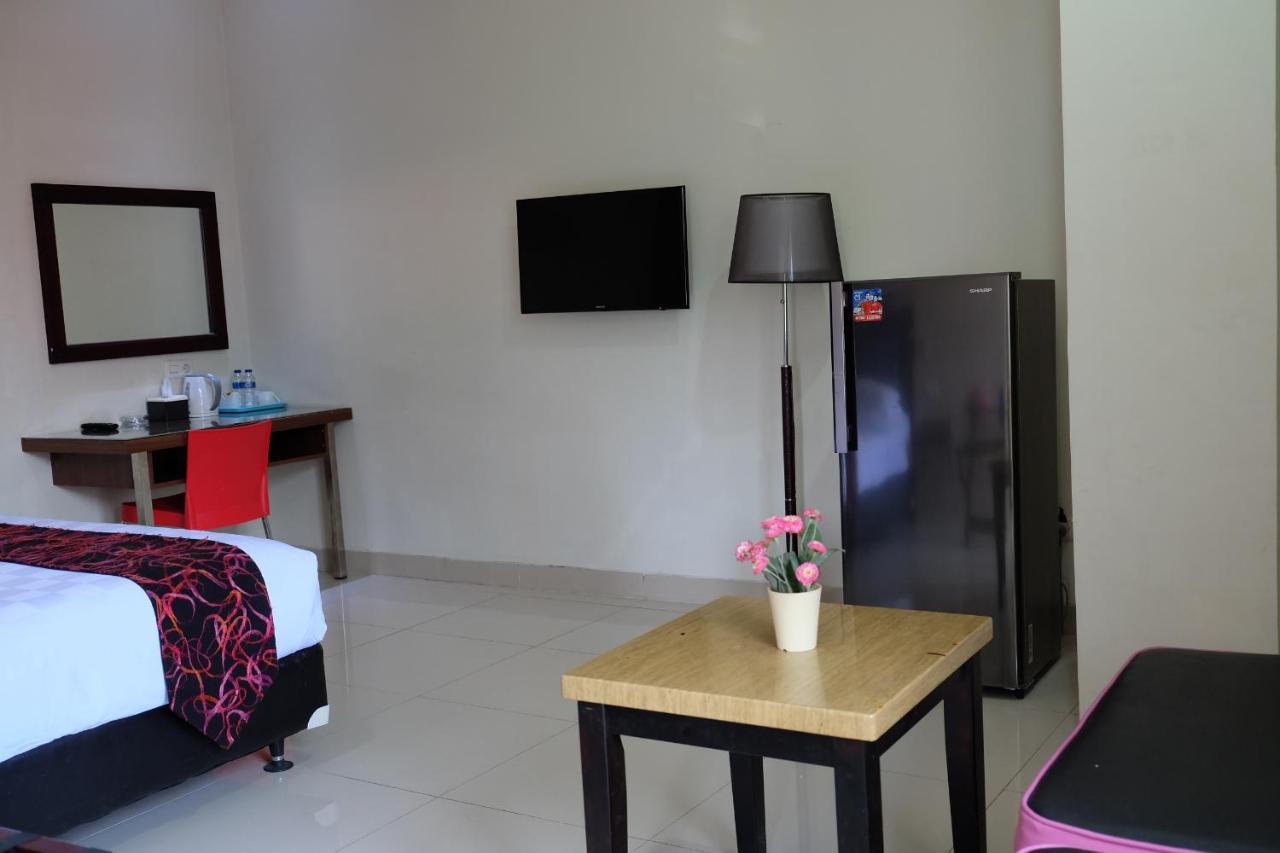 Atlantic Hotel Ambon Bagian luar foto